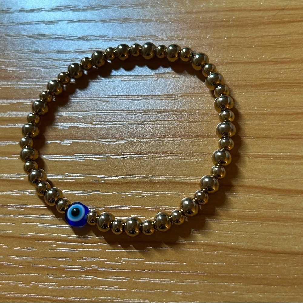 Stainless Steel Gold Beaded Stretch Bracelet w/ Evil Eye 🧿 - Picture 6 of 6